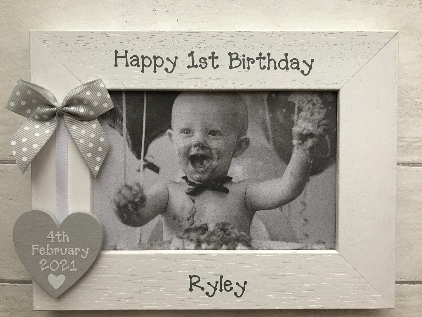 Personalised Baby's First Birthday Gift Wooden Handcrafted Photo Frame Picture Keepsake Gift Any Wording 6x4 5x7